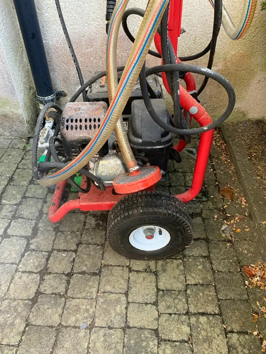 Power washer - Image 1