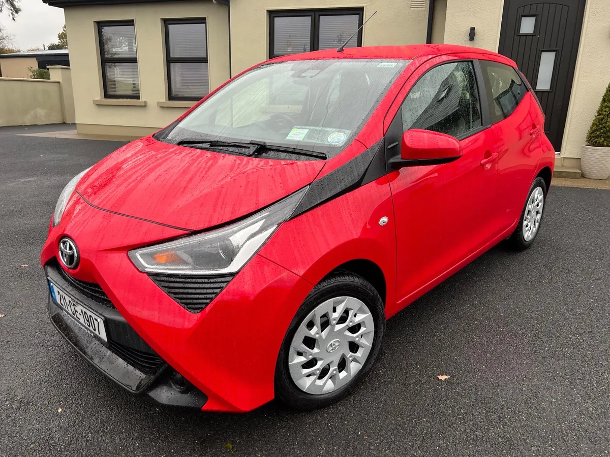 2021 Toyota Aygo 1.0VVTi x-play 5Dr 52KMS NCT 3/27 - Image 2