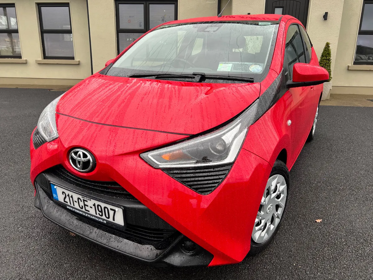 2021 Toyota Aygo 1.0VVTi x-play 5Dr 52KMS NCT 3/27 - Image 1