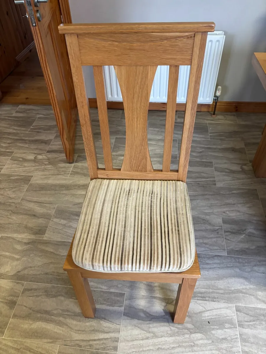 kitchen table and chairs - Image 2