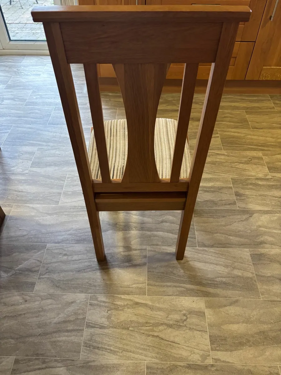 kitchen table and chairs - Image 3