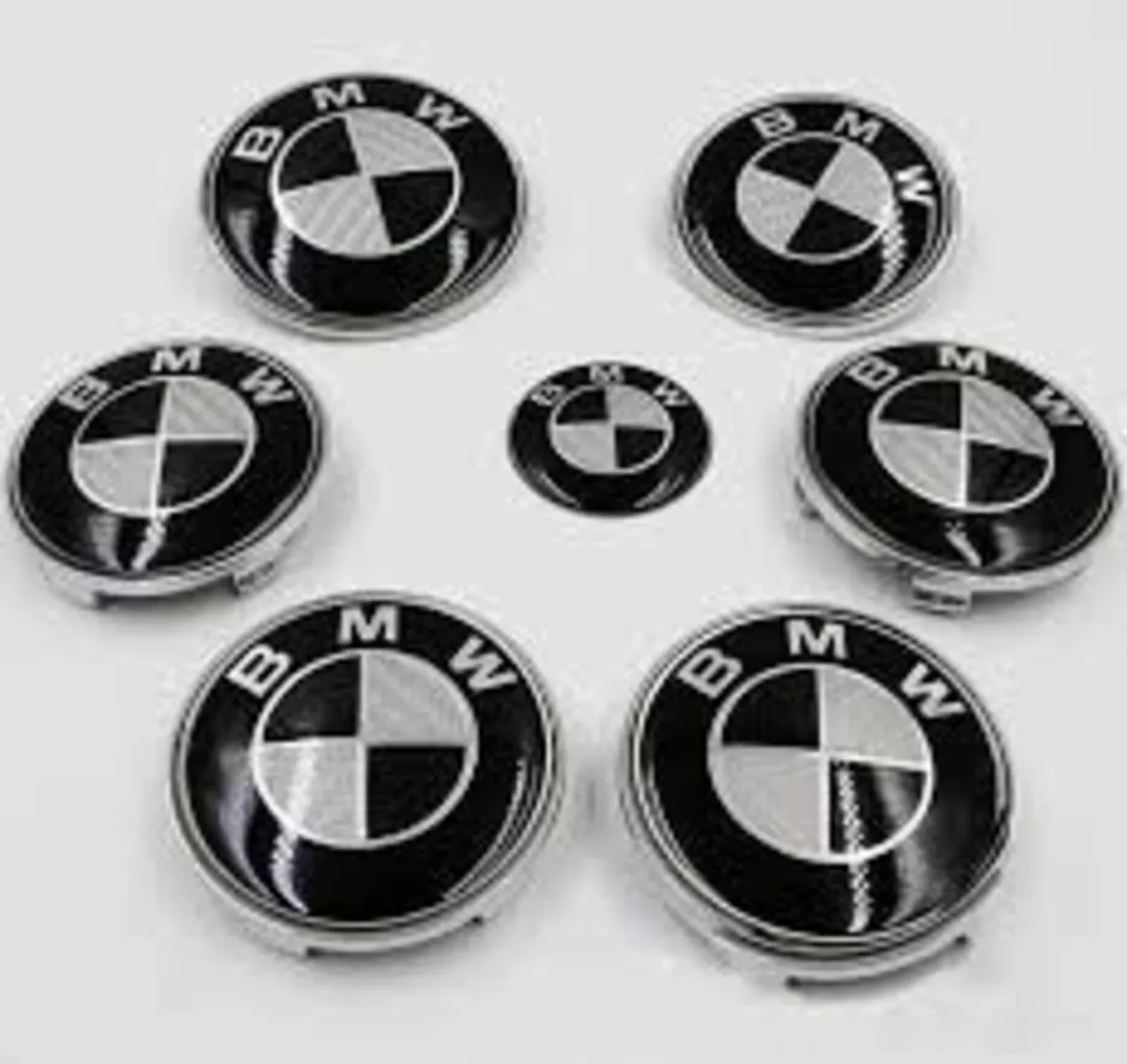 7x BMW Black White Emblem Centre Caps Badges Set 8