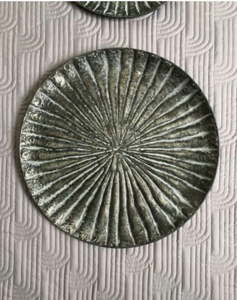 Decorative plates - Antique silver look - Image 1