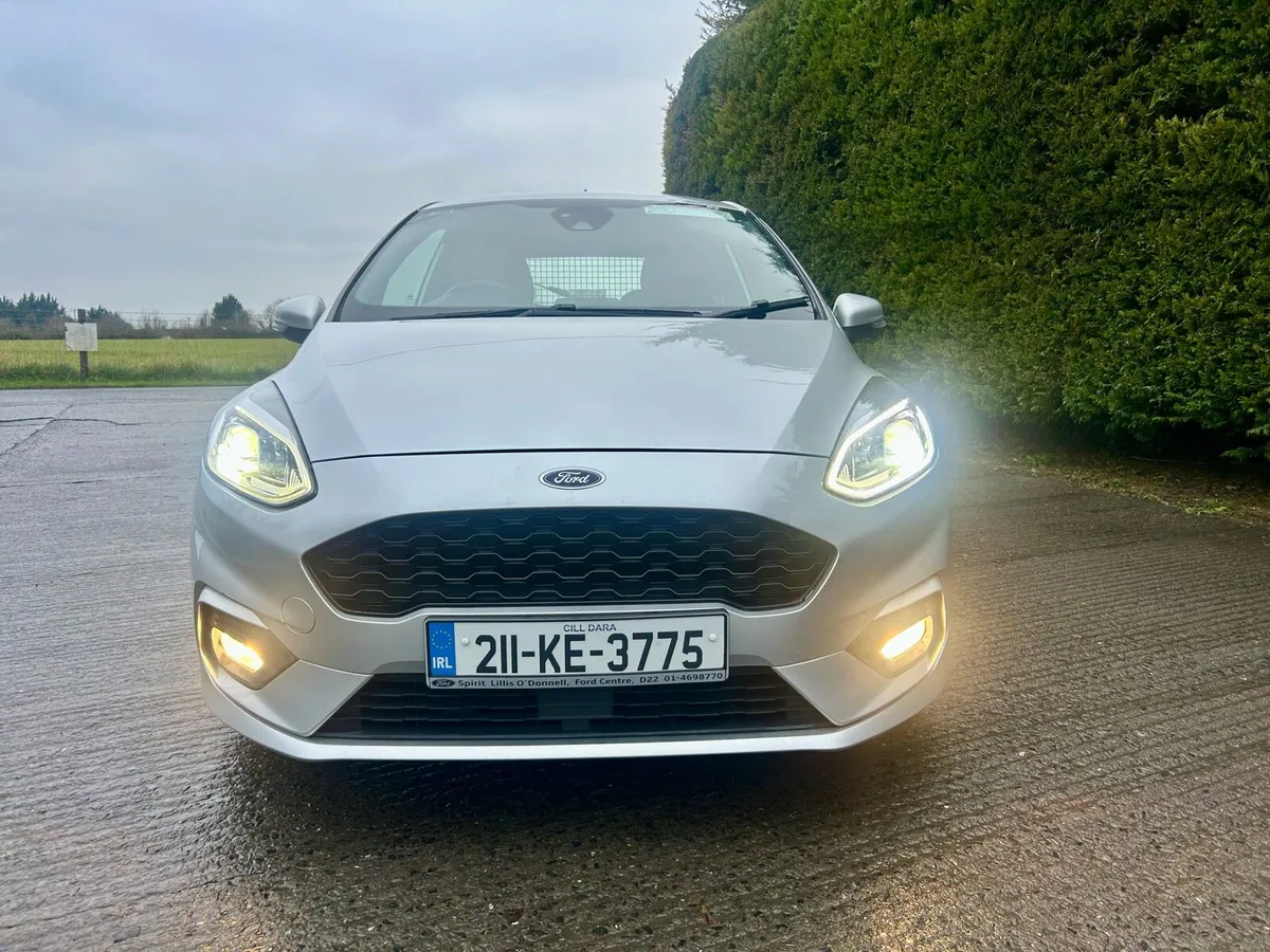 2021 Ford Fiesta ST Van - Image 3