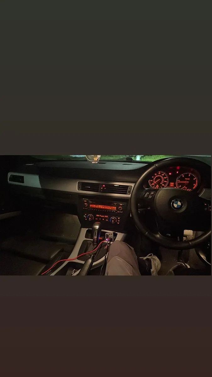 BMW 320 coupe - Image 4