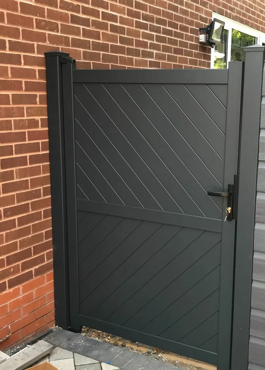 Aluminium Pedestrian / Garden Gates - Image 4
