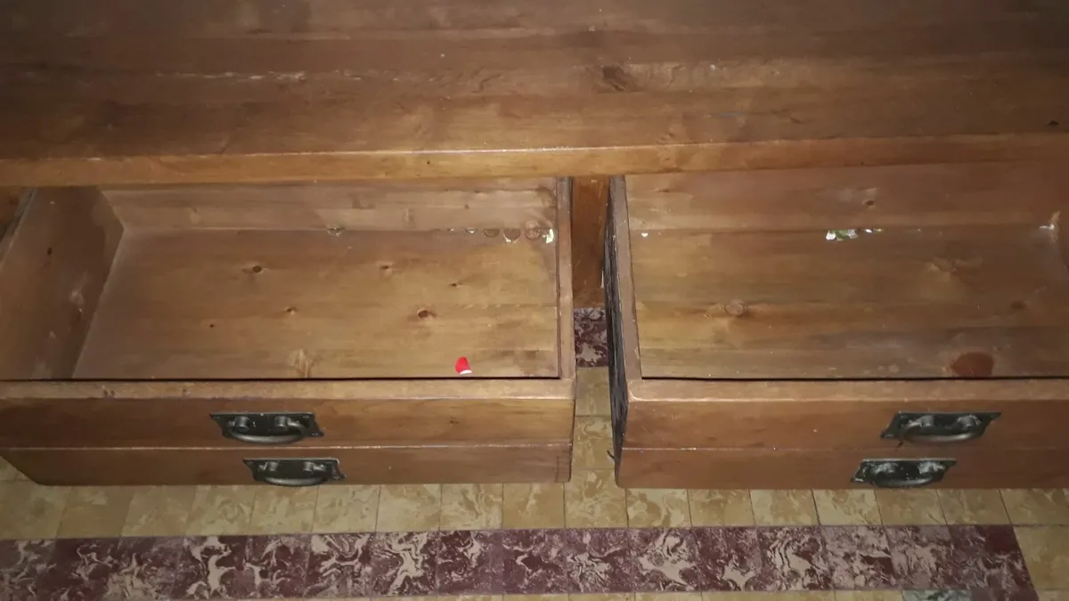 Bedroom Dresser - Image 4