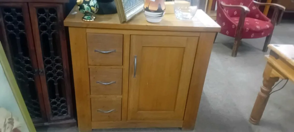 Small Solid Oak Sideboard - Image 1