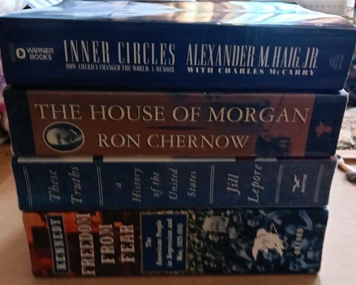 Four United States of America Themed Books - Image 2