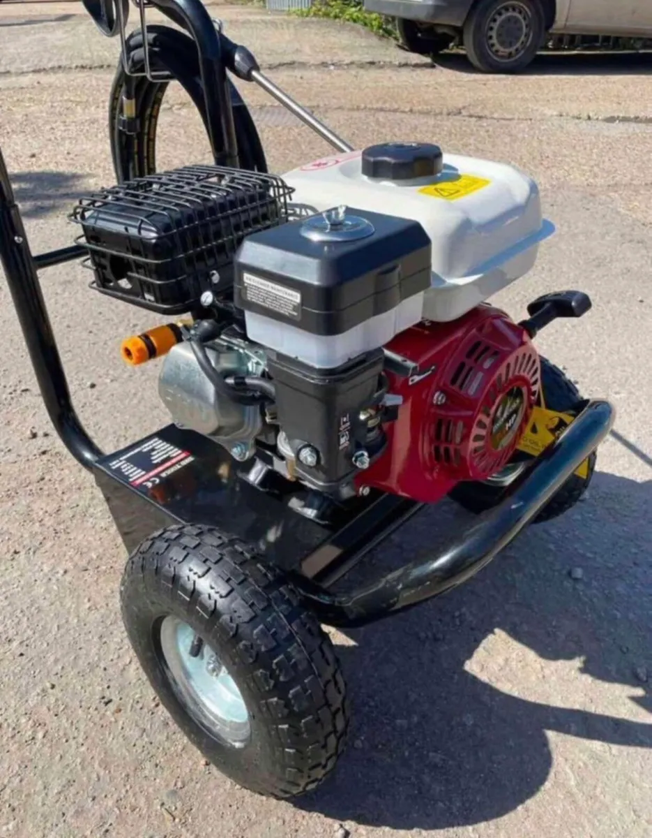 BRAND NEW 4500psi INDUSTRIAL USE PRESSURE WASHER - Image 2