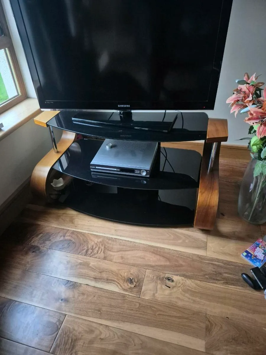 TV Stand - Image 1