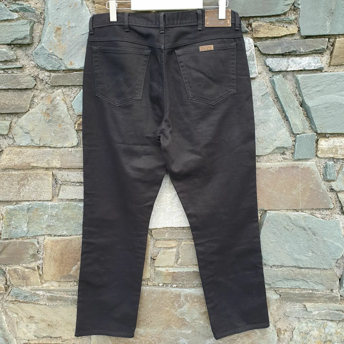 Wrangler black jeans W35 L31 - Image 2