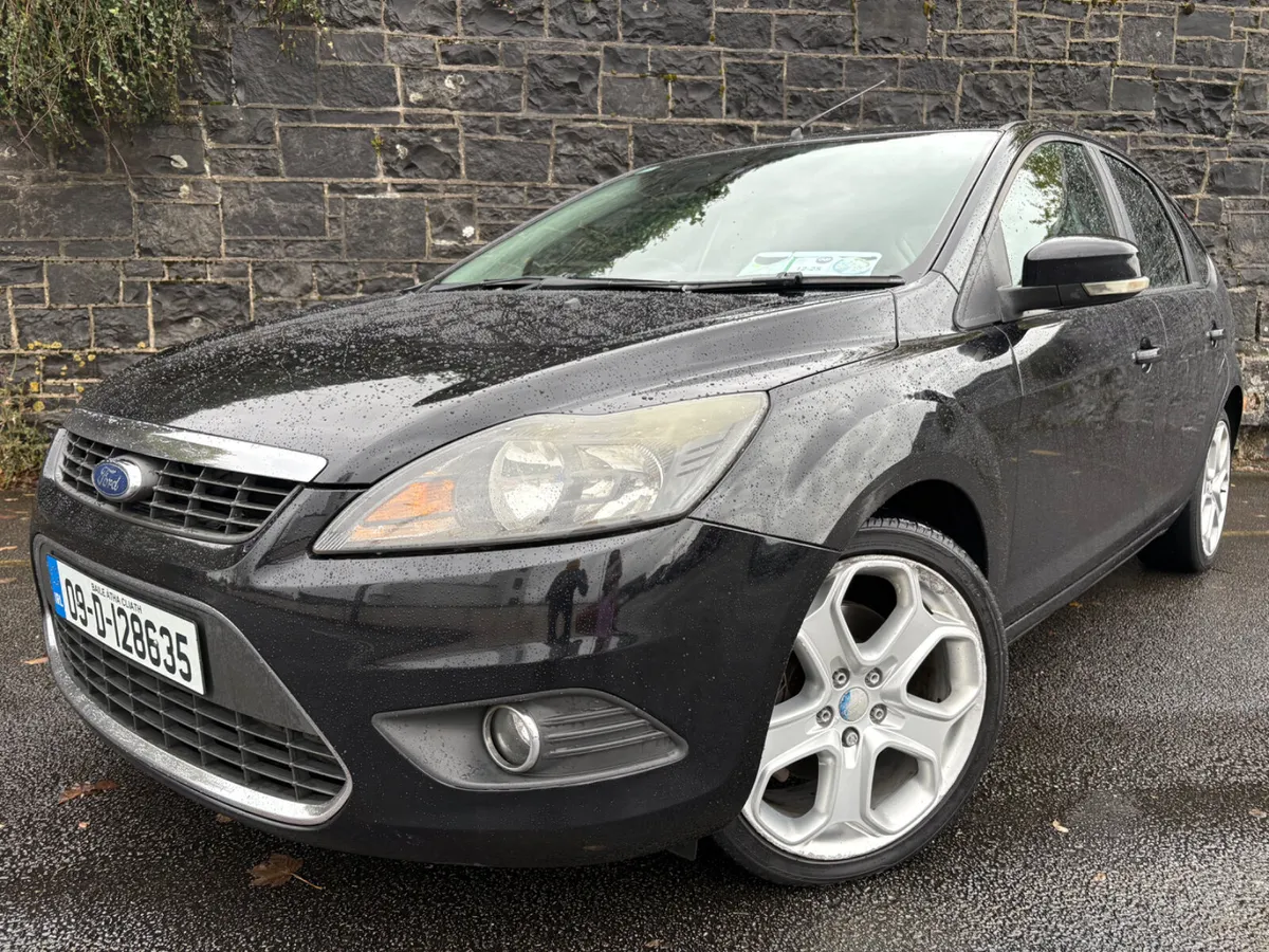 09 Ford Focus Titanium! Very tidy car ! - Image 3