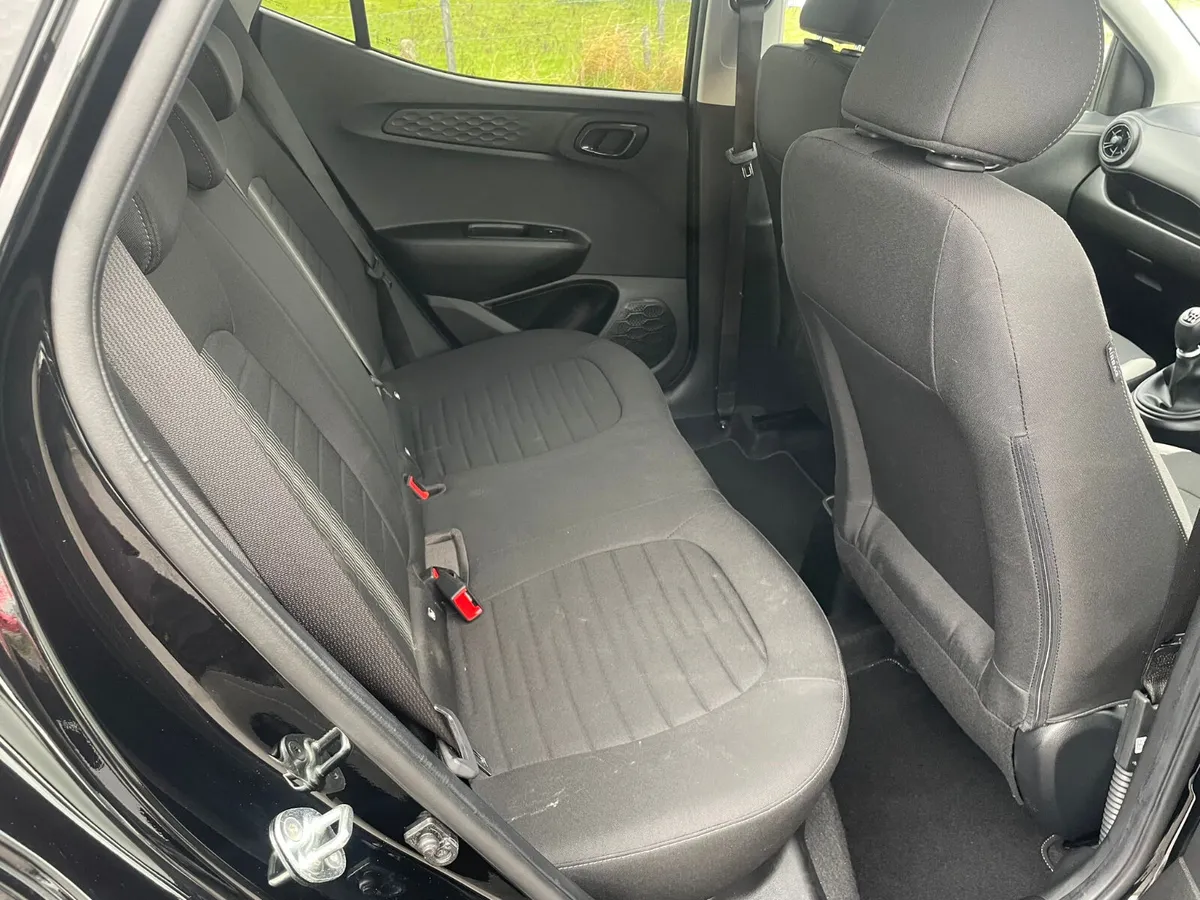 Hyundai i10 2022 - Image 4