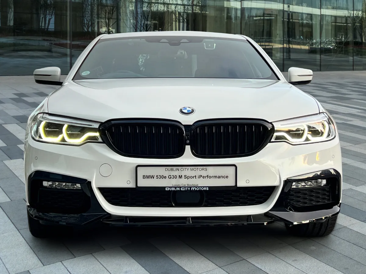 BMW 530e G30 M Sport iPerformance - Image 2