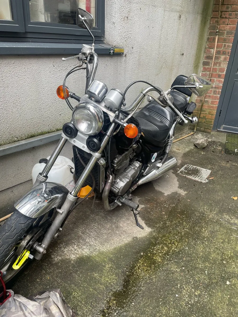 Kawasaki EN400 Vulcan - Image 4