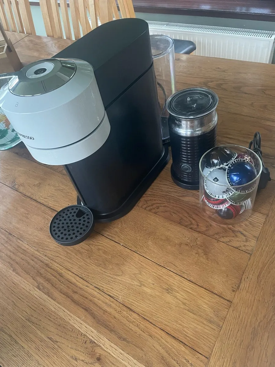 Nespresso Vertuo Coffee Machine - Image 4