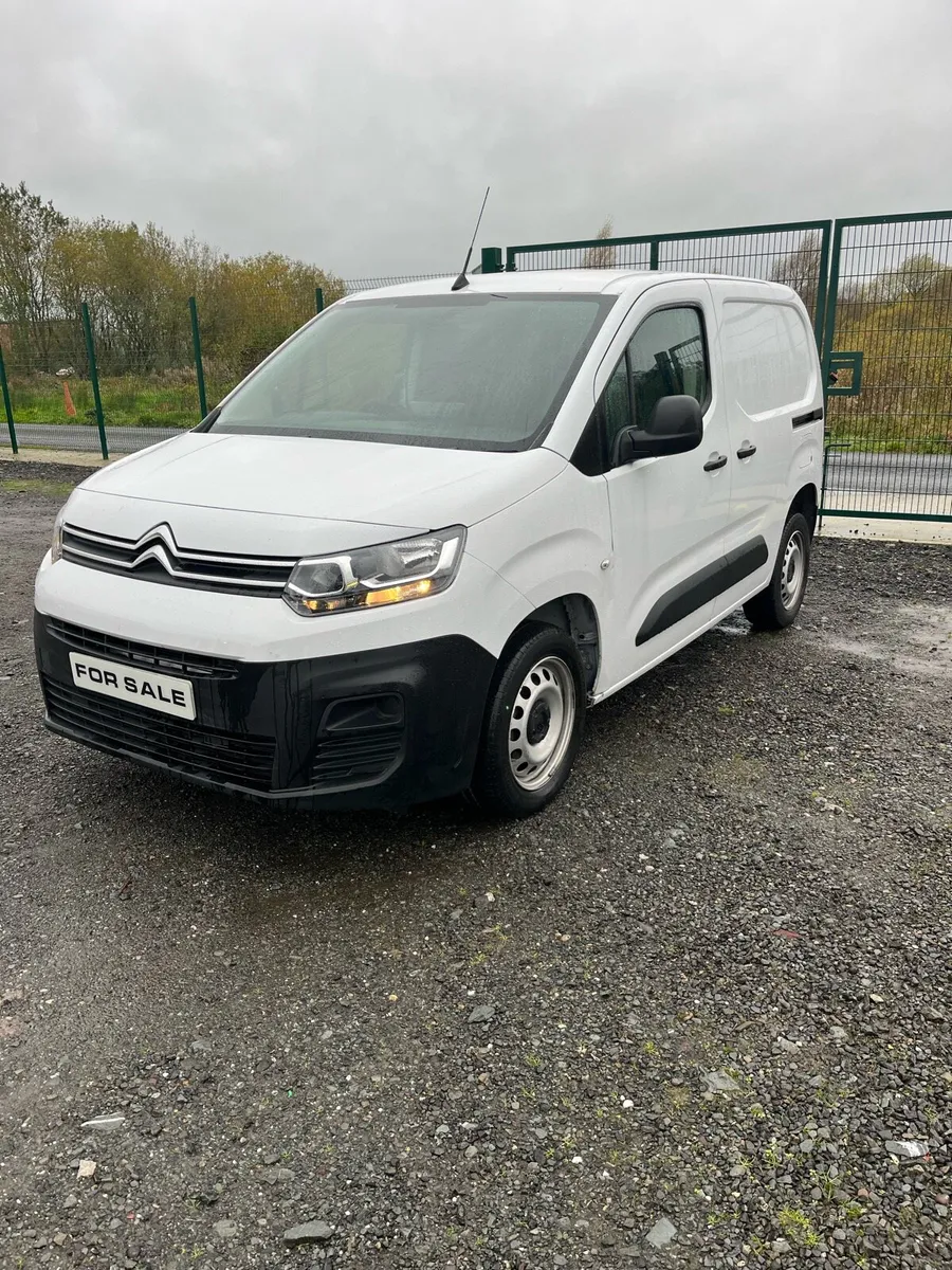 2024 CITROEN BERLINGO - Image 2