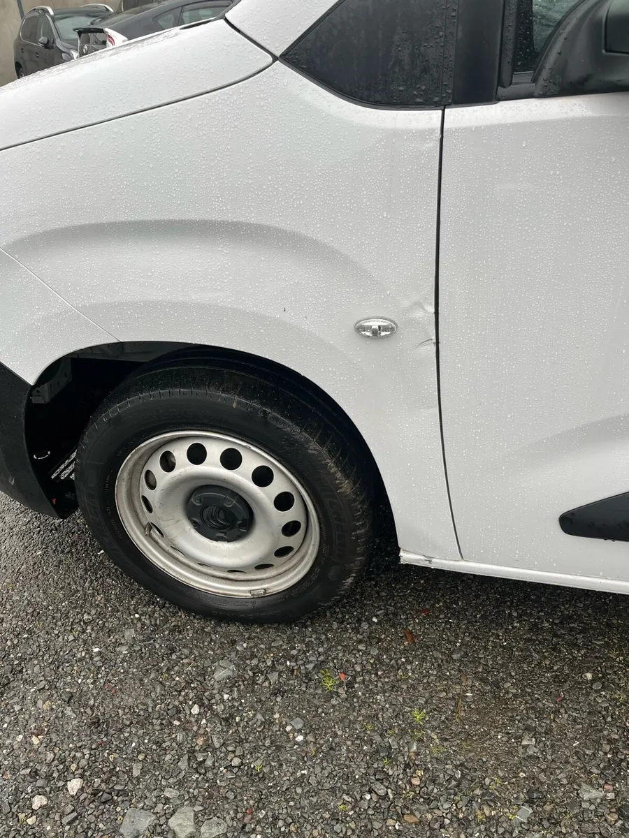 2024 CITROEN BERLINGO - Image 3