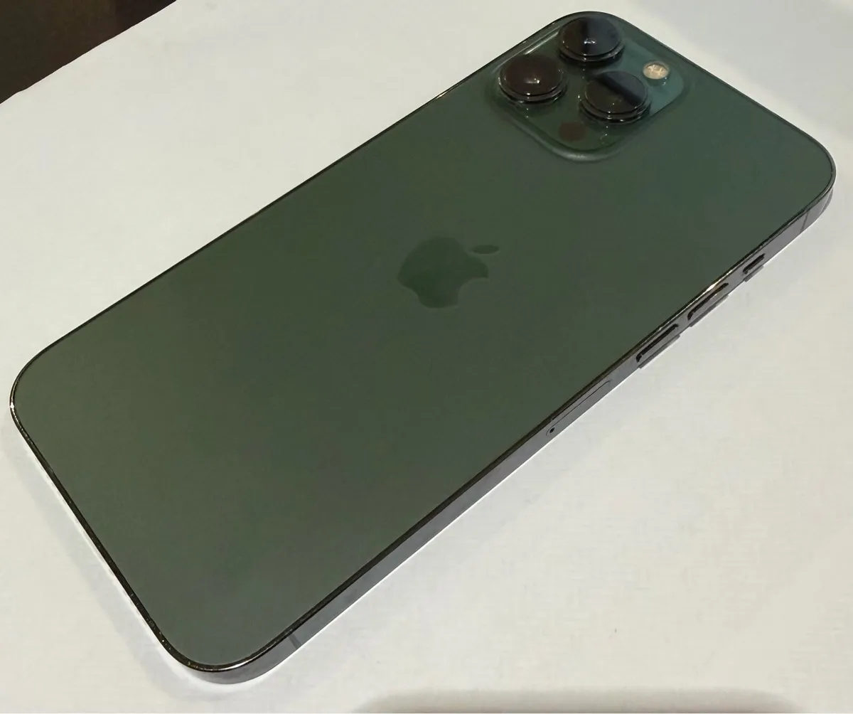 Apple iPhone 13 Pro Max - Image 4