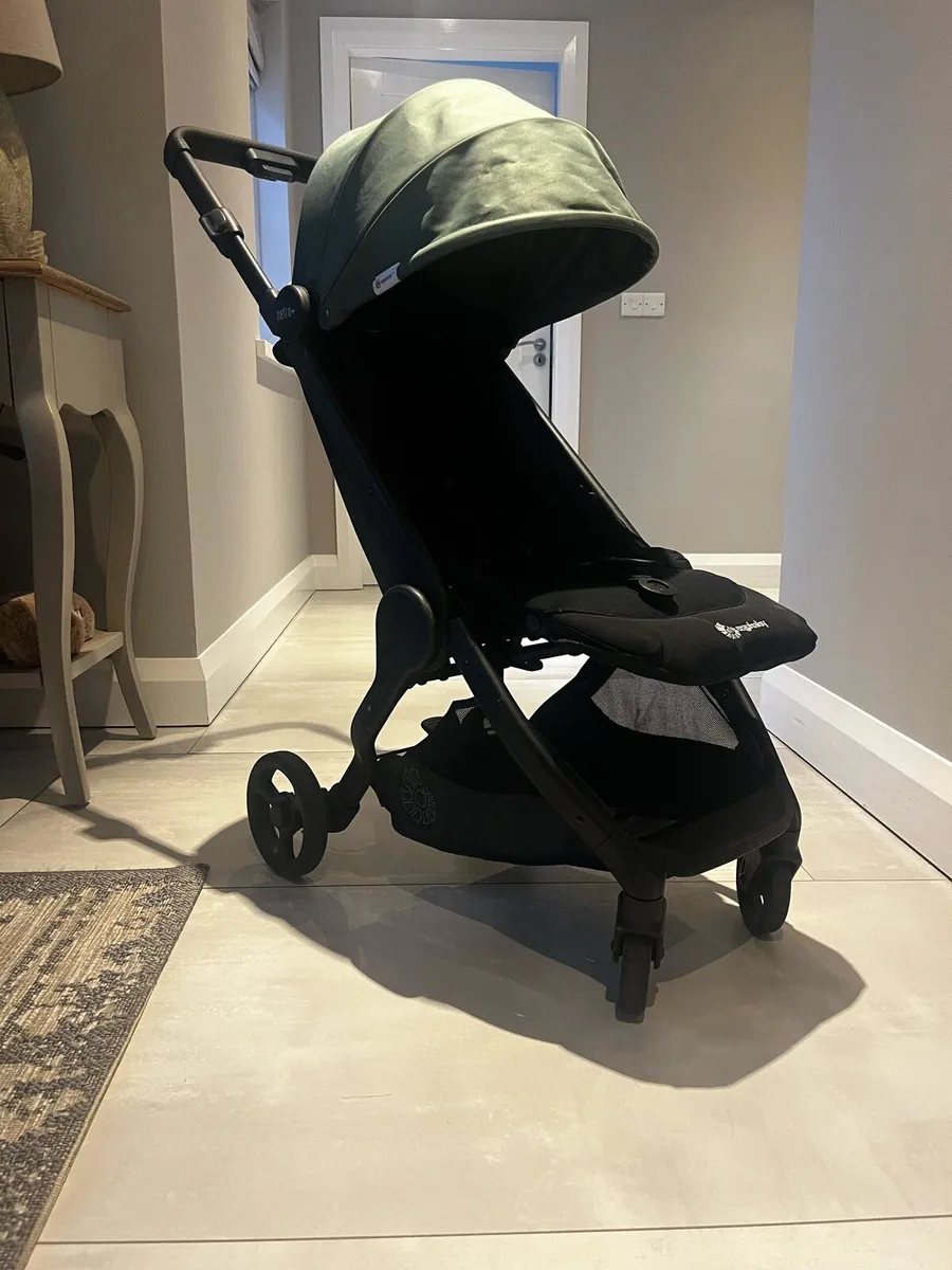 Ergobaby Metro + Stroller - Image 1