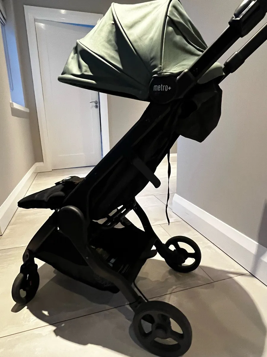 Ergobaby Metro + Stroller - Image 3