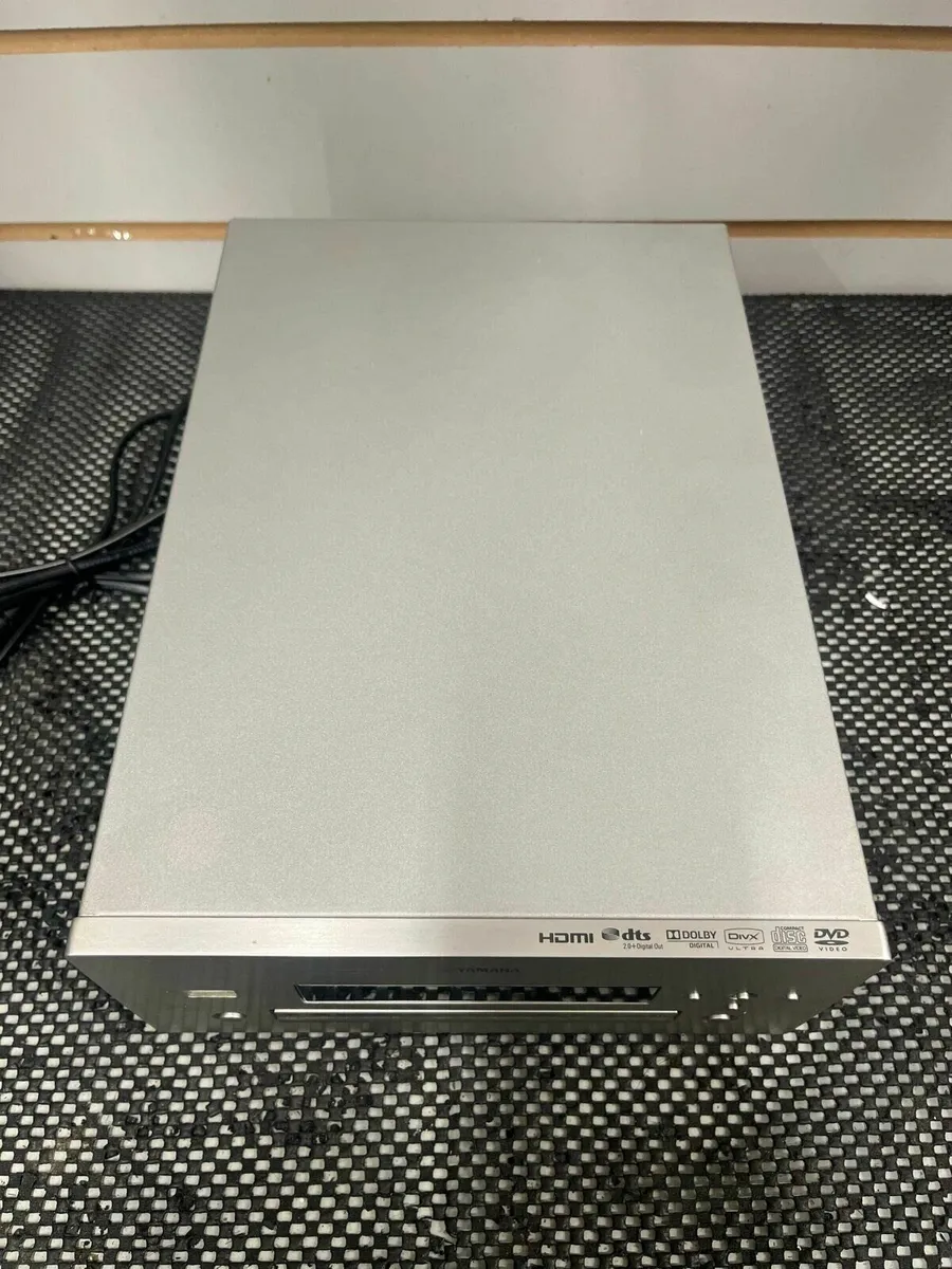 Yamaha Cd/DVD Player - Image 2