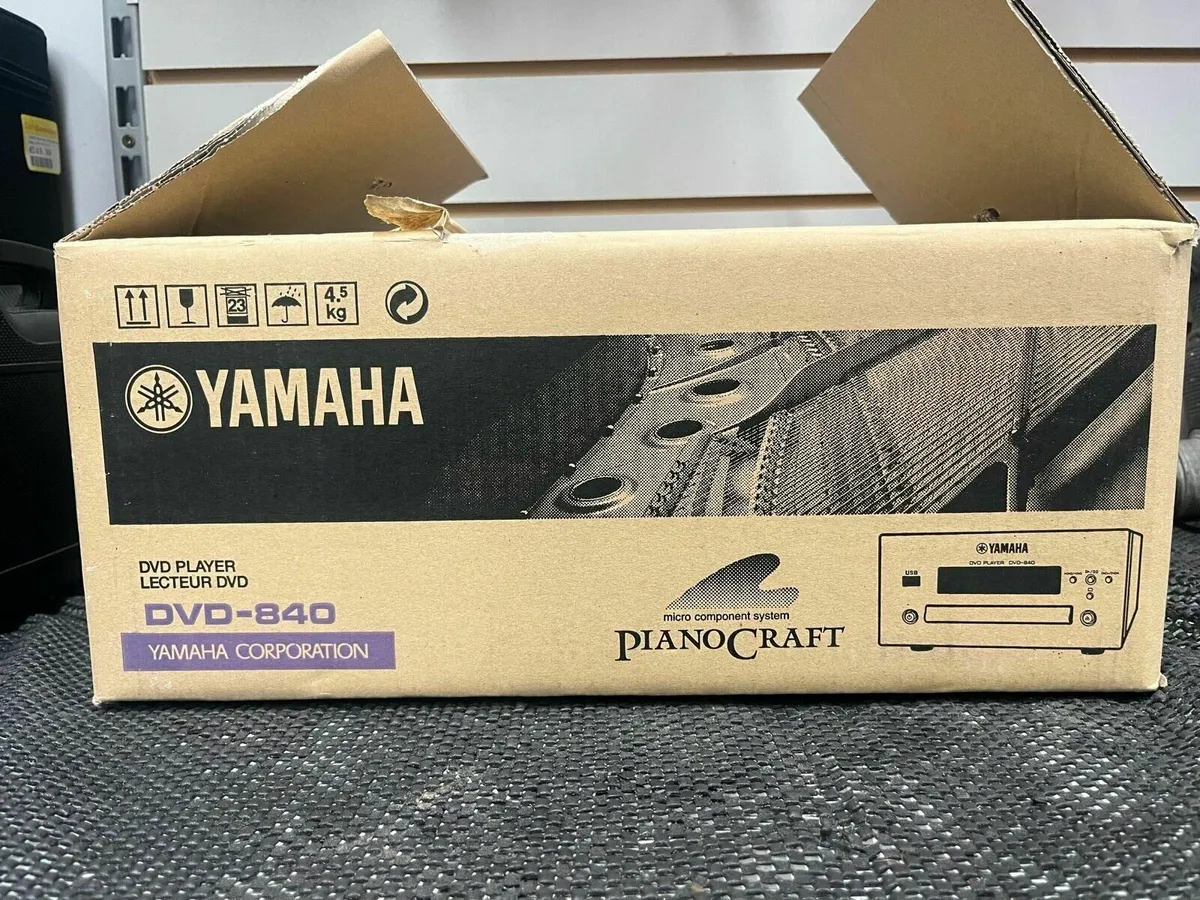 Yamaha Cd/DVD Player - Image 4