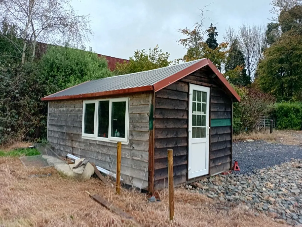 Office/garden shed/cabin - Image 1