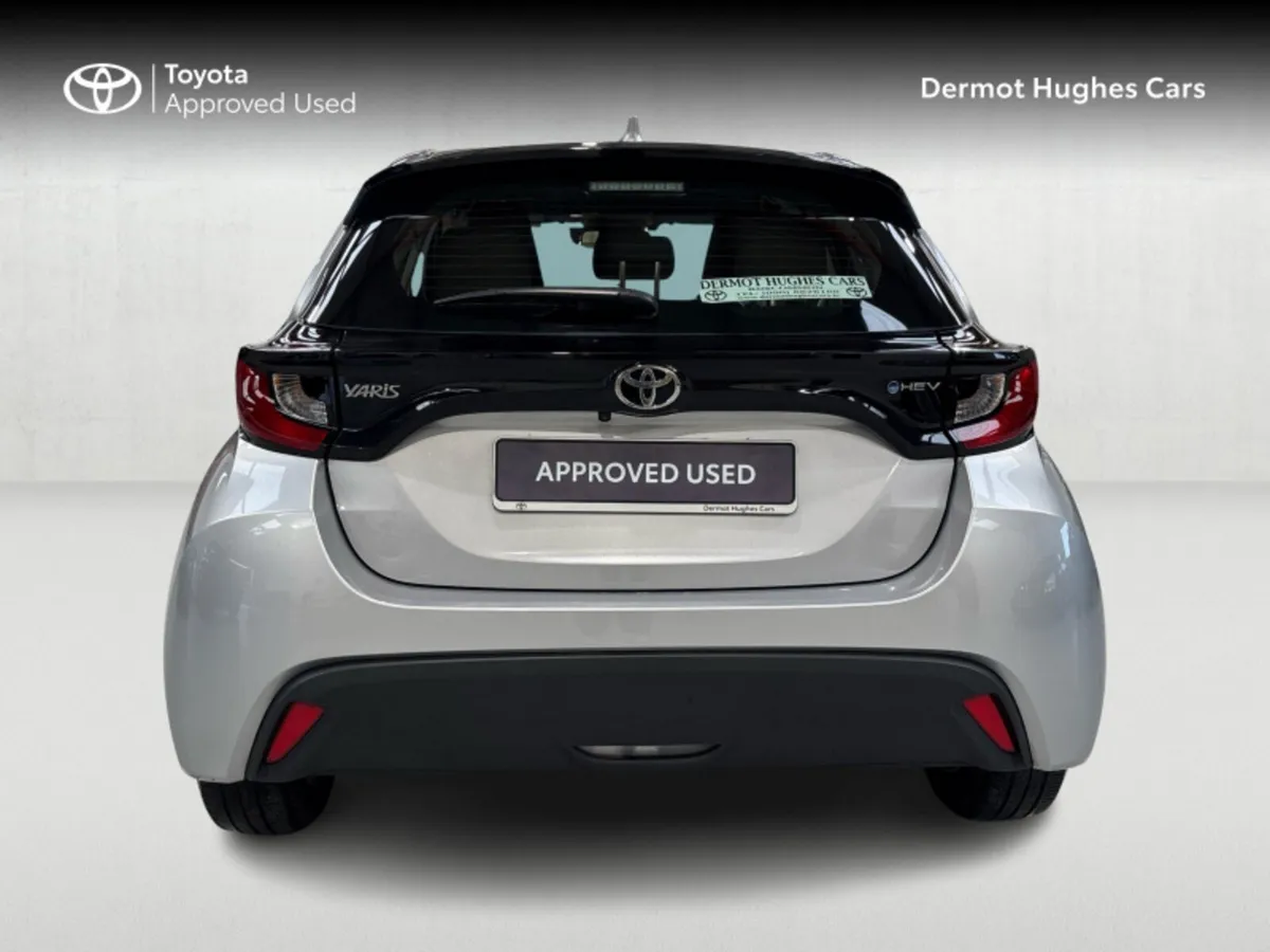 Toyota Yaris HYBRID 1.5 LUNA 115HP - Image 4