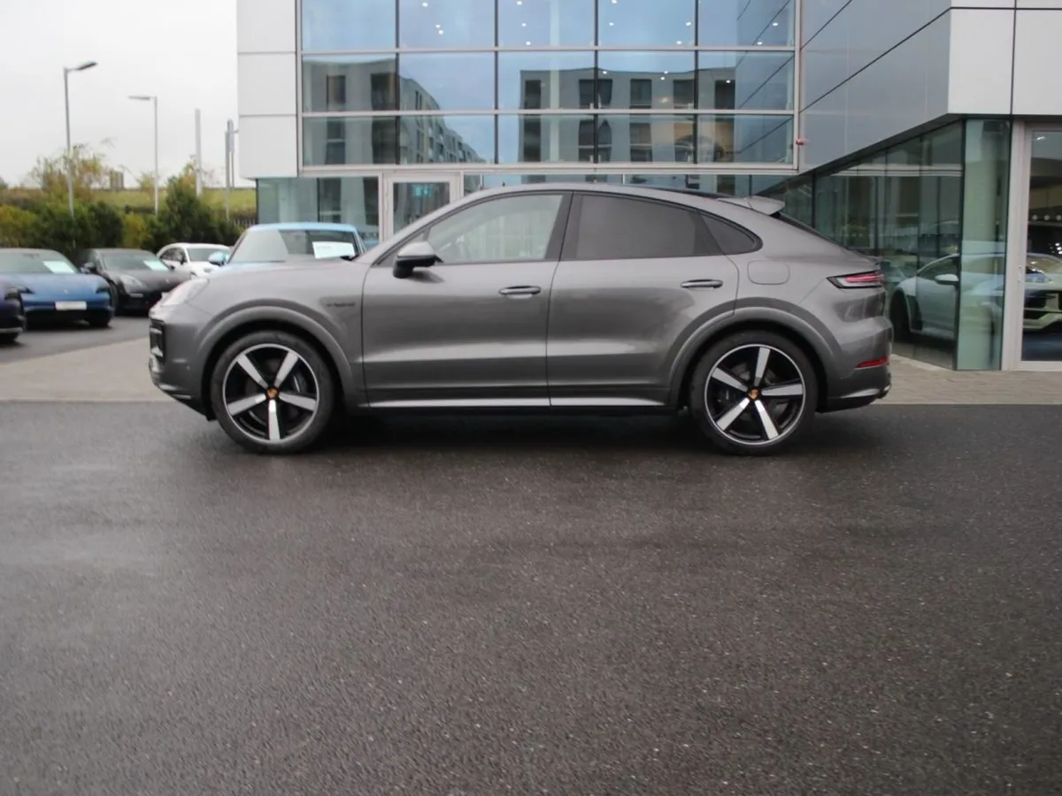 Porsche Cayenne Cayenne Coupe - Image 3