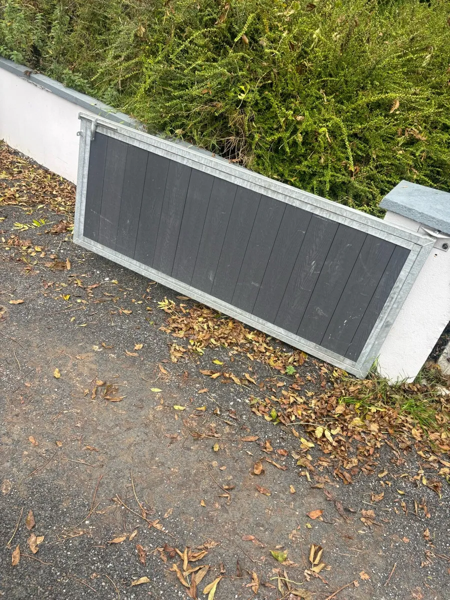 Galvanised composite pvc Gates 13ft - Image 1