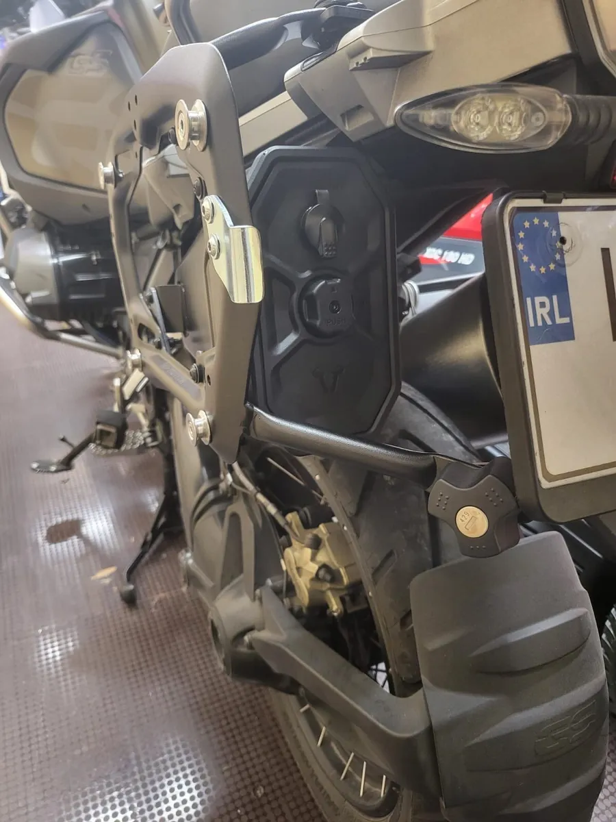 BMW 2019 GSA R1250 TE EXCLUSIVE FACTORY LOWERED - Image 4