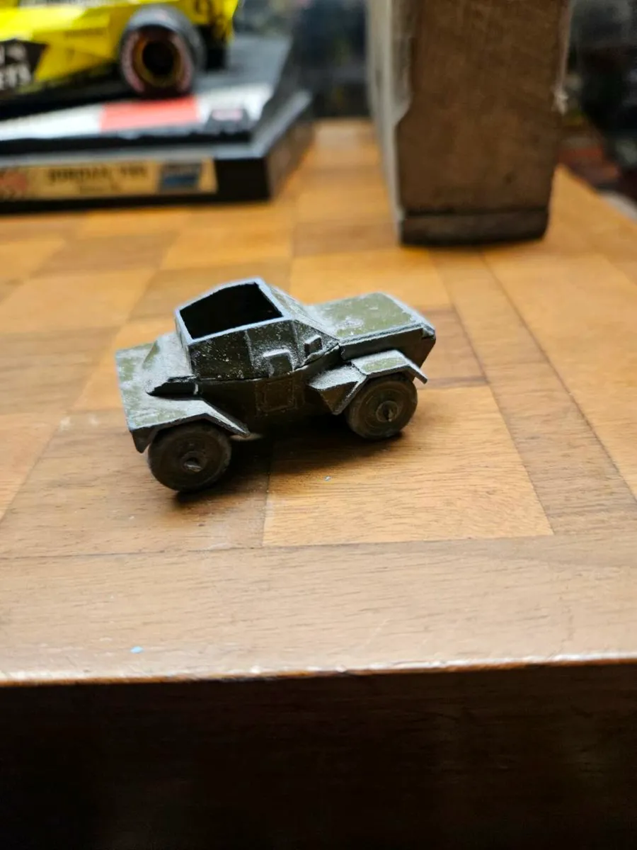 Matchbox Lesney British Army WW2 Armoured Car - Image 2