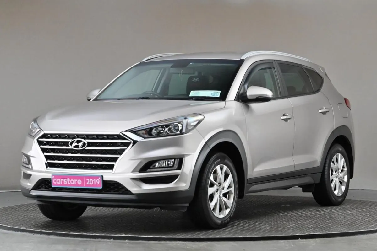 Hyundai Tucson 1.6 6spd Executive  full Leather c - Image 3