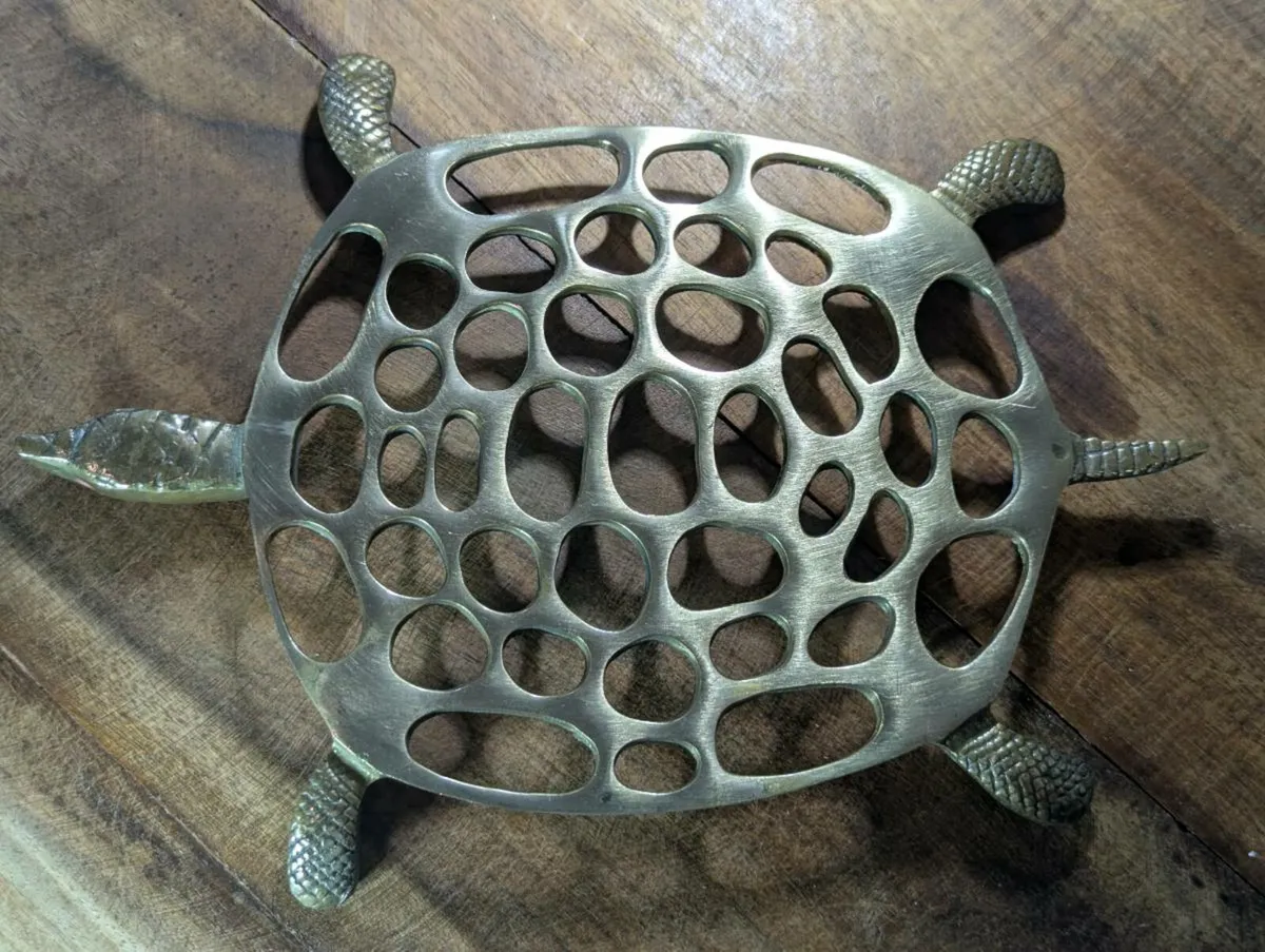 Trivet - Image 4