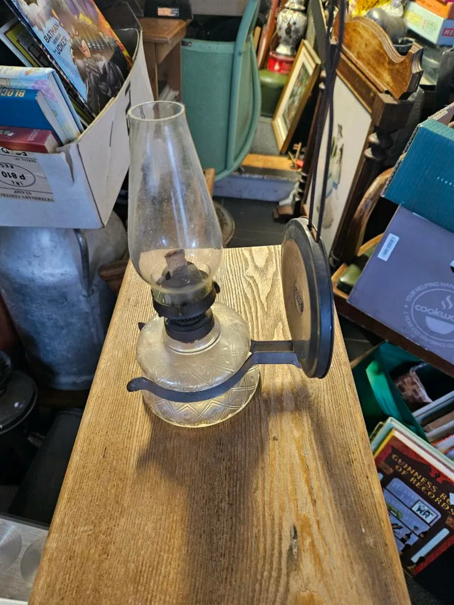 Vintage Antique Oil Lamp - Image 4