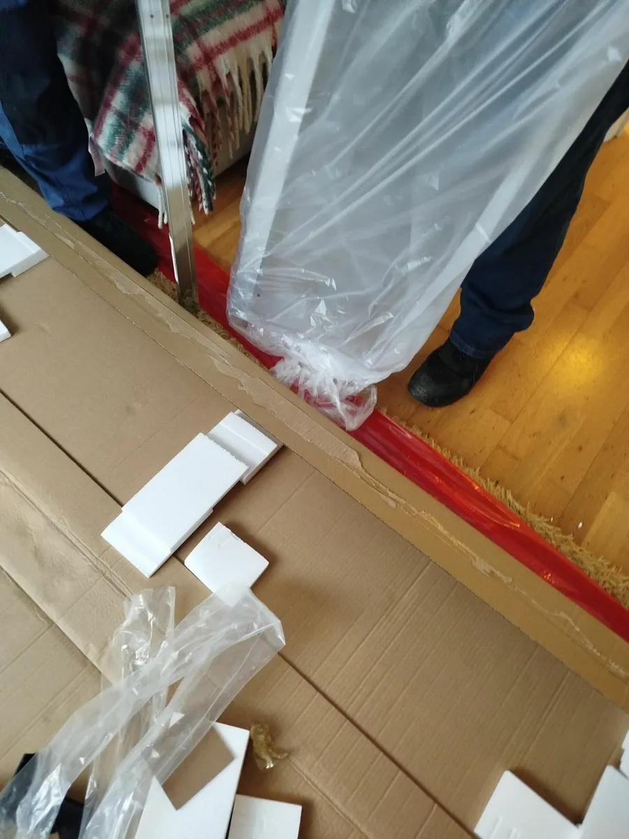 Quadrant Shower doors 900 - Image 3