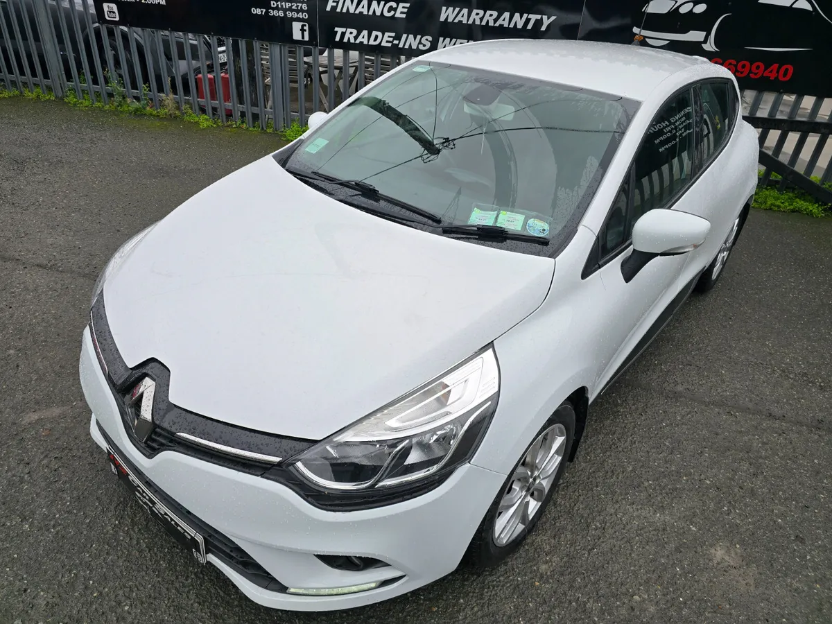 171 Renault Clio 1.1 Petrol, LOW MILES, NEW NCT - Image 3