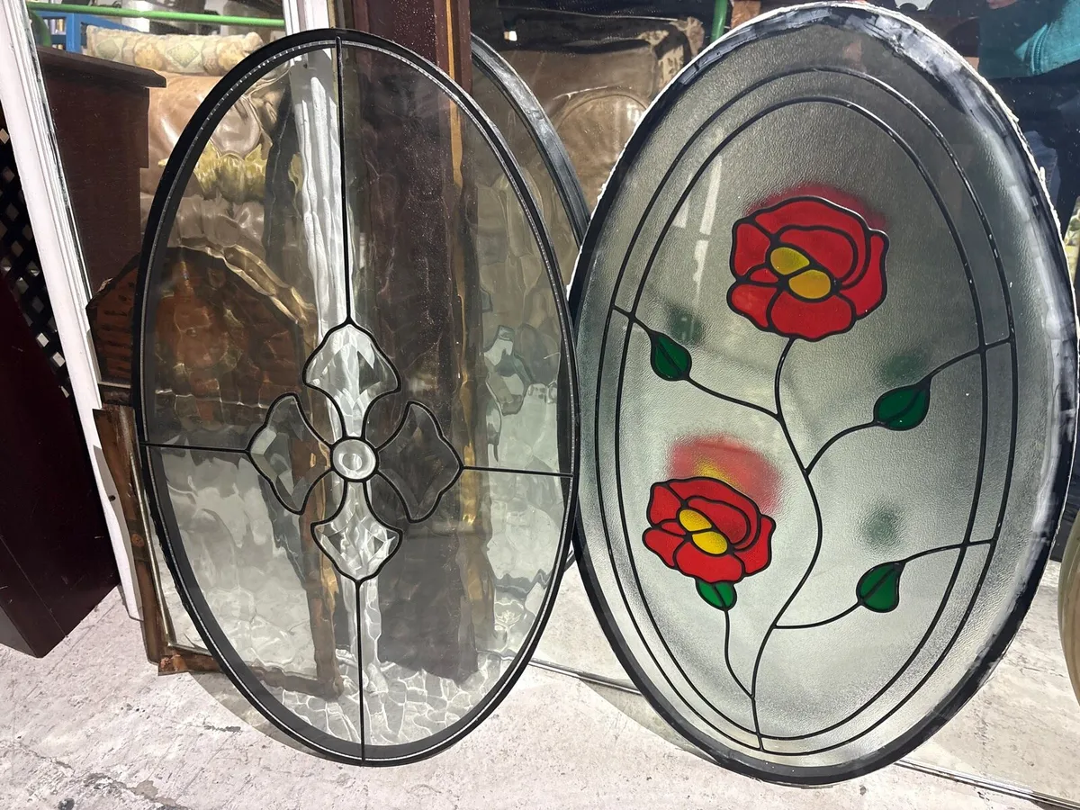 2 stained glass windows - Image 3