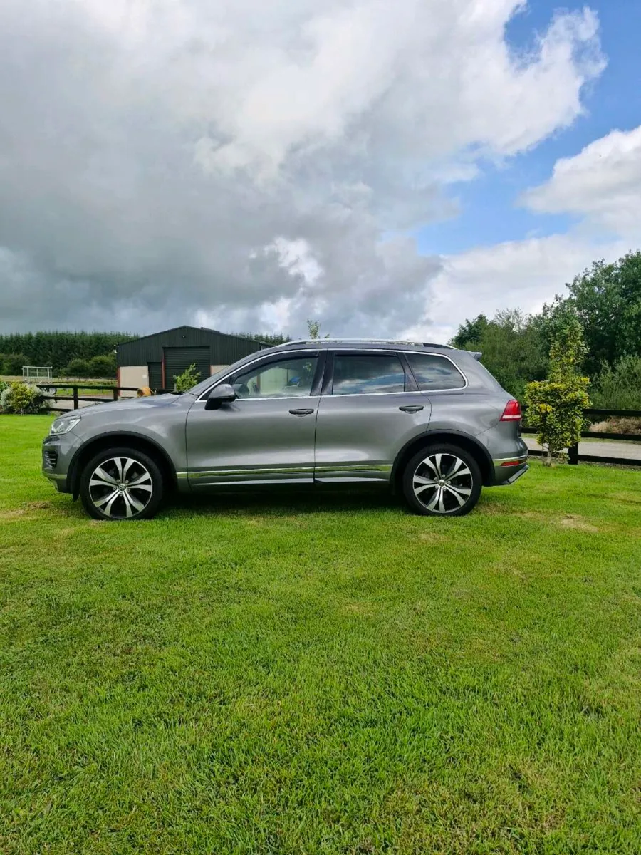 Volkswagon Touareg - Image 4