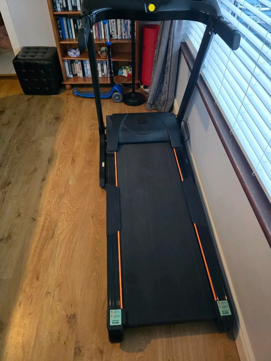 Treadmill - Image 2