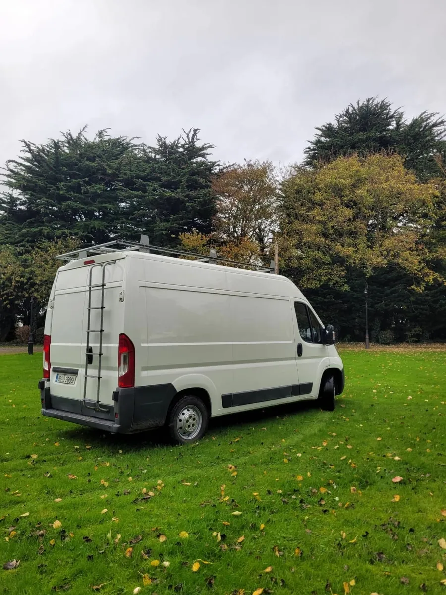 Citroen Relay Campervan (2016) - Image 3