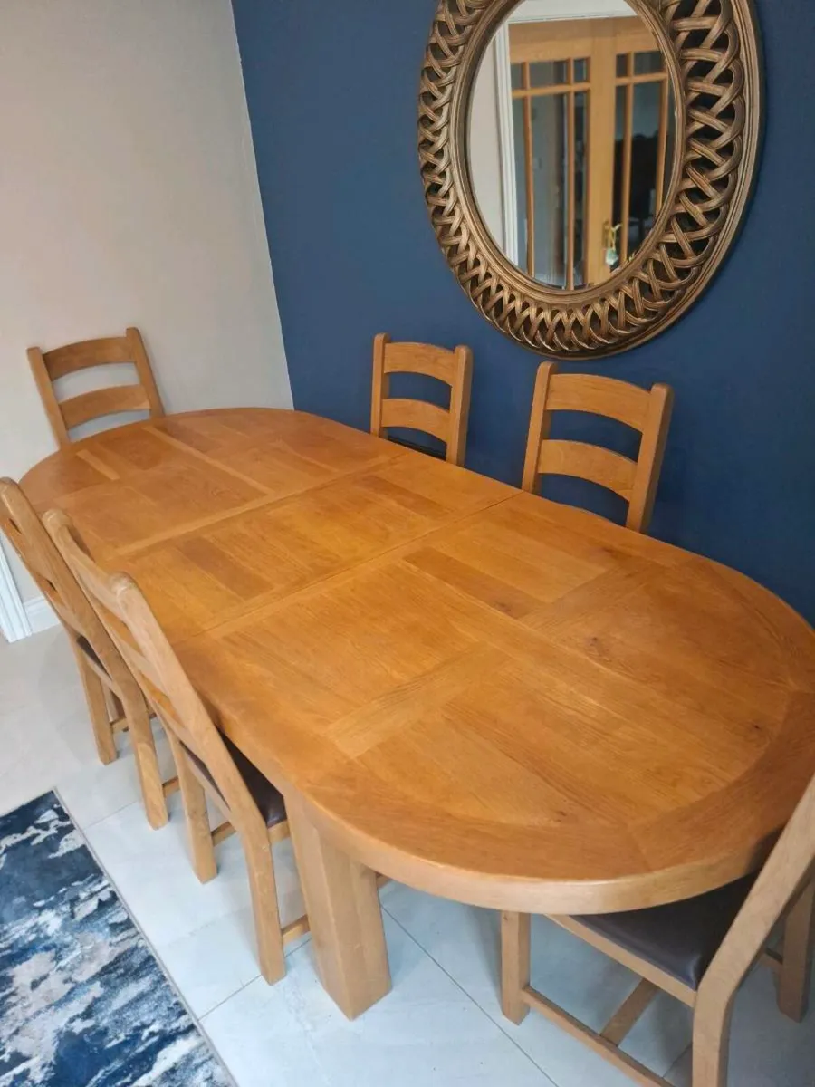 Solid Oak Dining table and chairs - Image 1