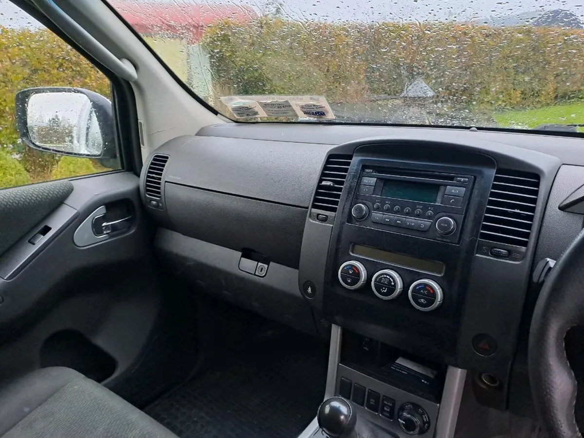 141 Nissan pathfinder - Image 4