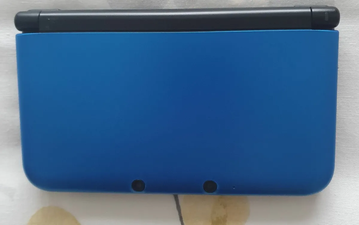 Nintendo 3Ds XL - Image 2