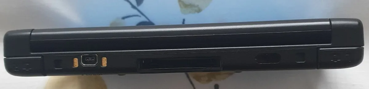 Nintendo 3Ds XL - Image 4