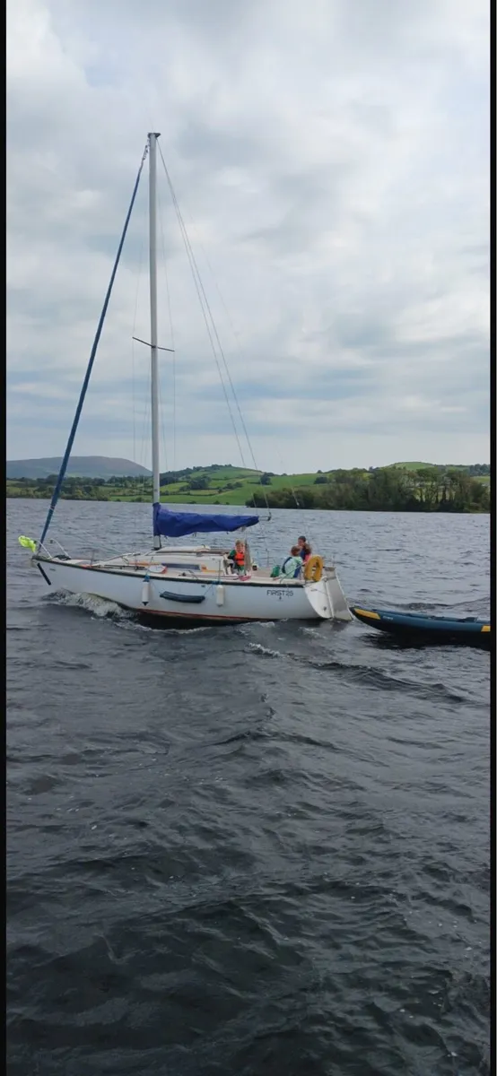 Sailing boat - Image 2