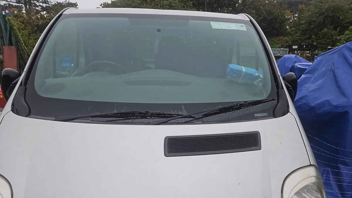 Renault Van 2011 - Image 2