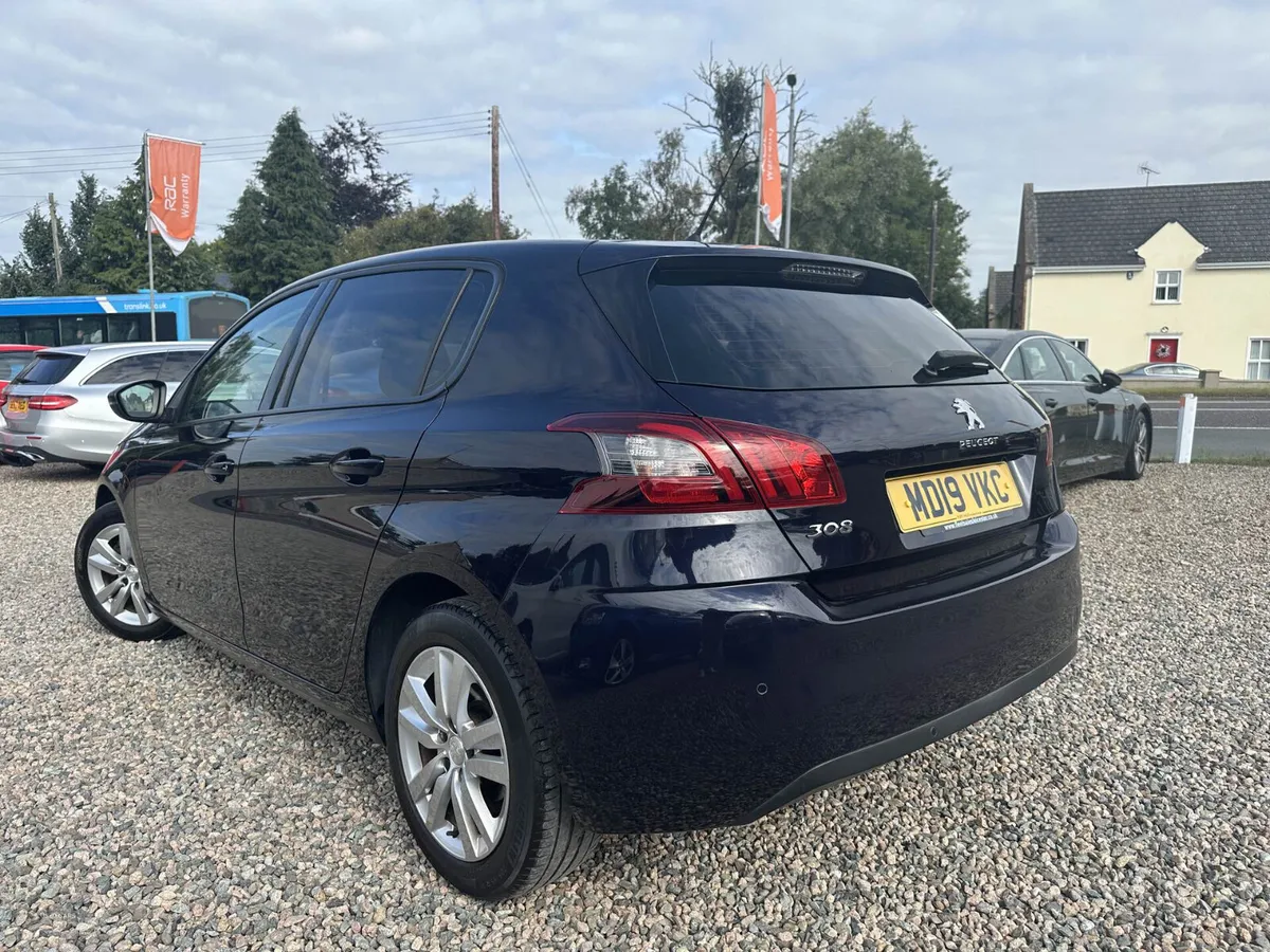 JUNE 2019 PEUGEOT 308 ACTIVE 1.5 BLUE HDI 130 5dr - Image 2